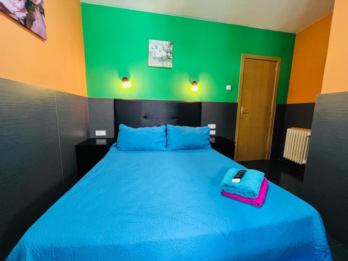 מדריד Hostal Numancia מראה חיצוני תמונה