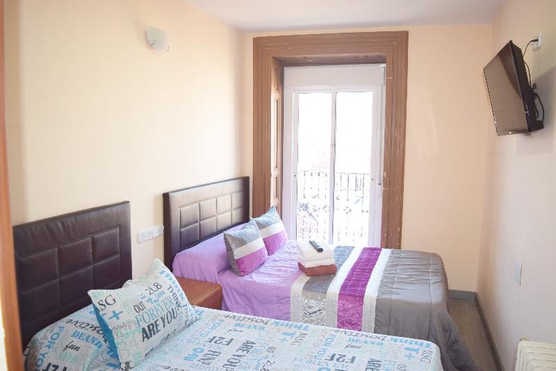 מדריד Hostal Numancia מראה חיצוני תמונה
